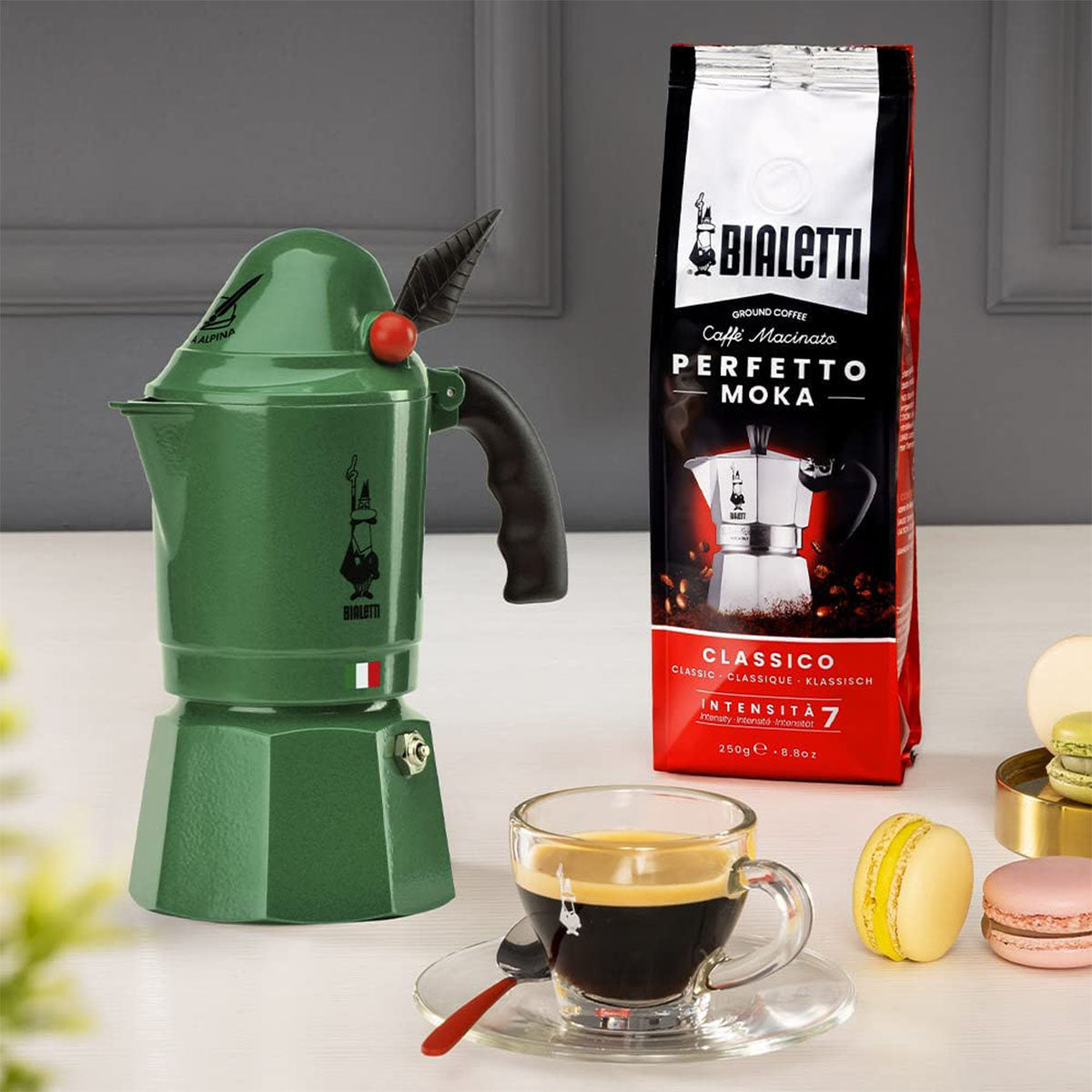 Bialetti Moka Express StoveTop Coffee maker, 3-Cup, Aluminum